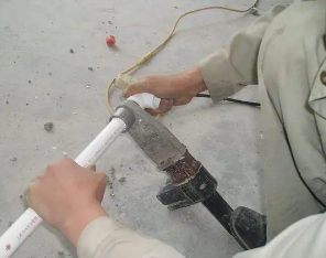 卡若漏水维修电话